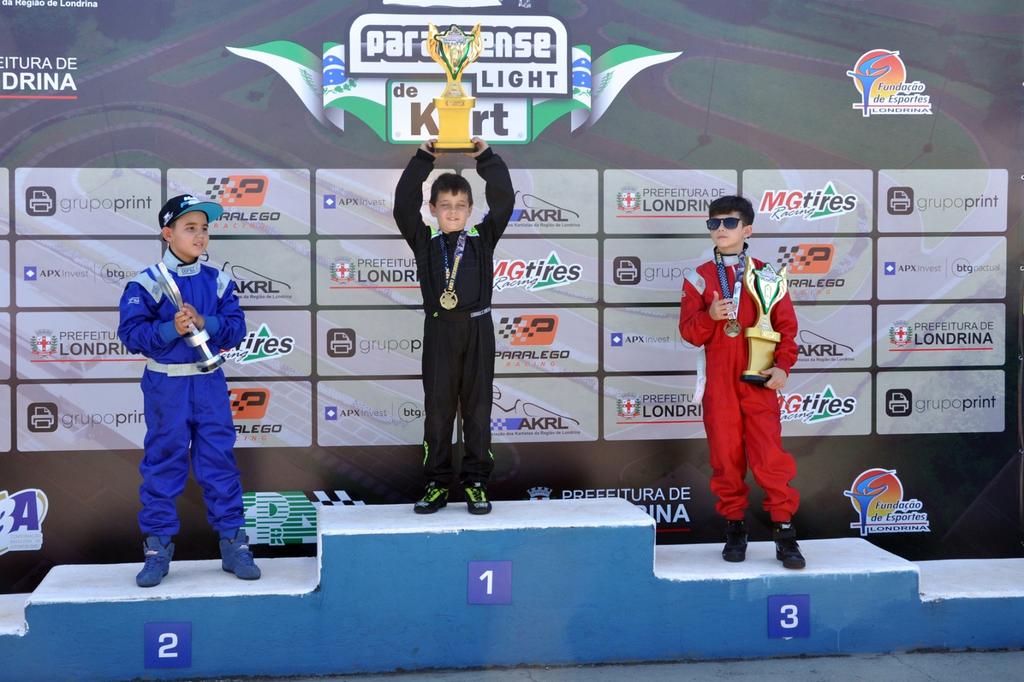 Lorenzo Kuhn estreia com vitória no Campeonato Paranaense Light de Kart