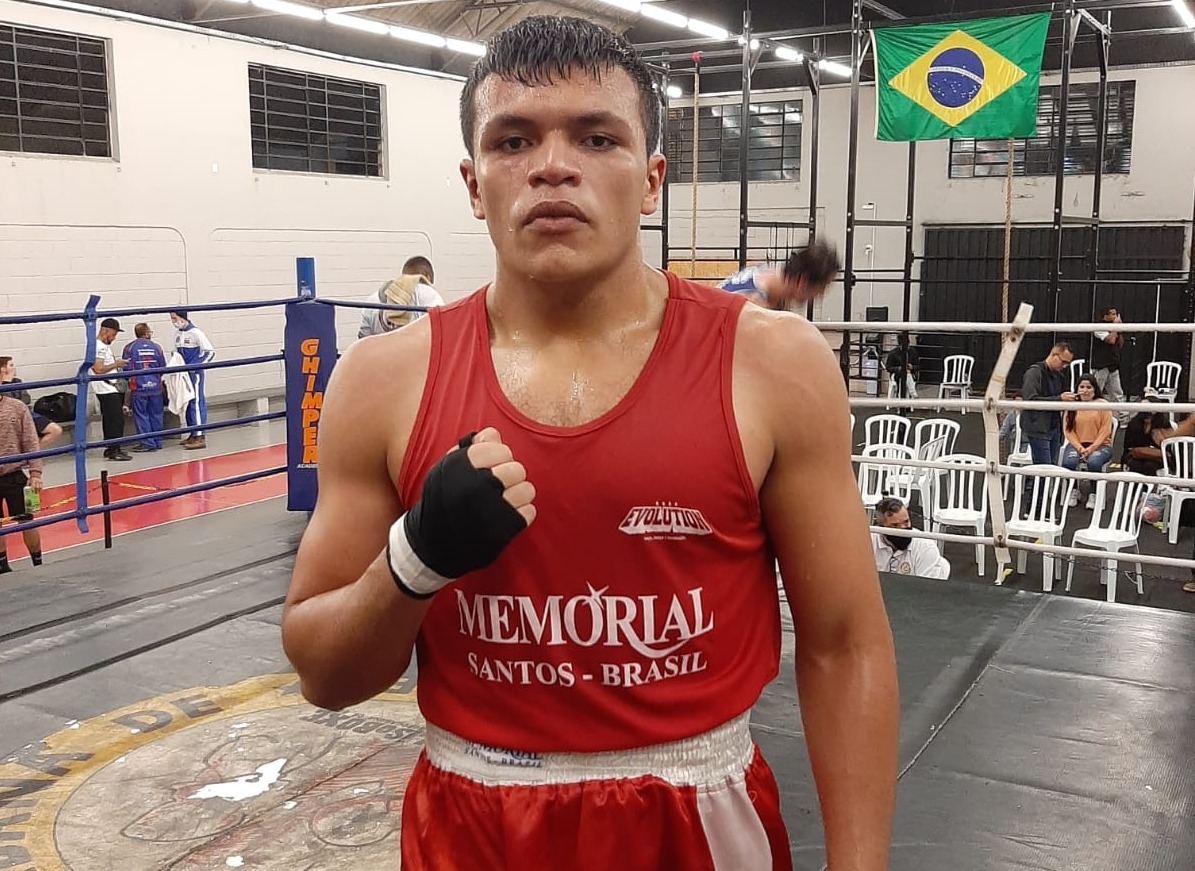 Equipe Memorial Santos/FUPES de Boxe disputa ouro e bronze masculinos na Copa Liso Boxe e quartas do Paulista Juvenil